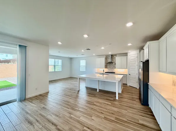 6982 W Pinnacle Vista Dr, Peoria, AZ 85383