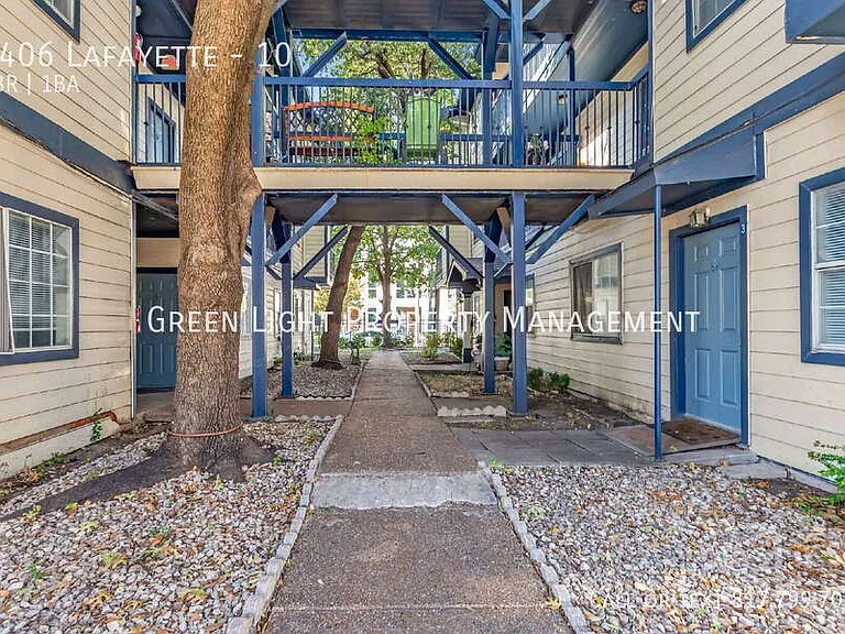 4406 Lafayette St #10 — Photo 1