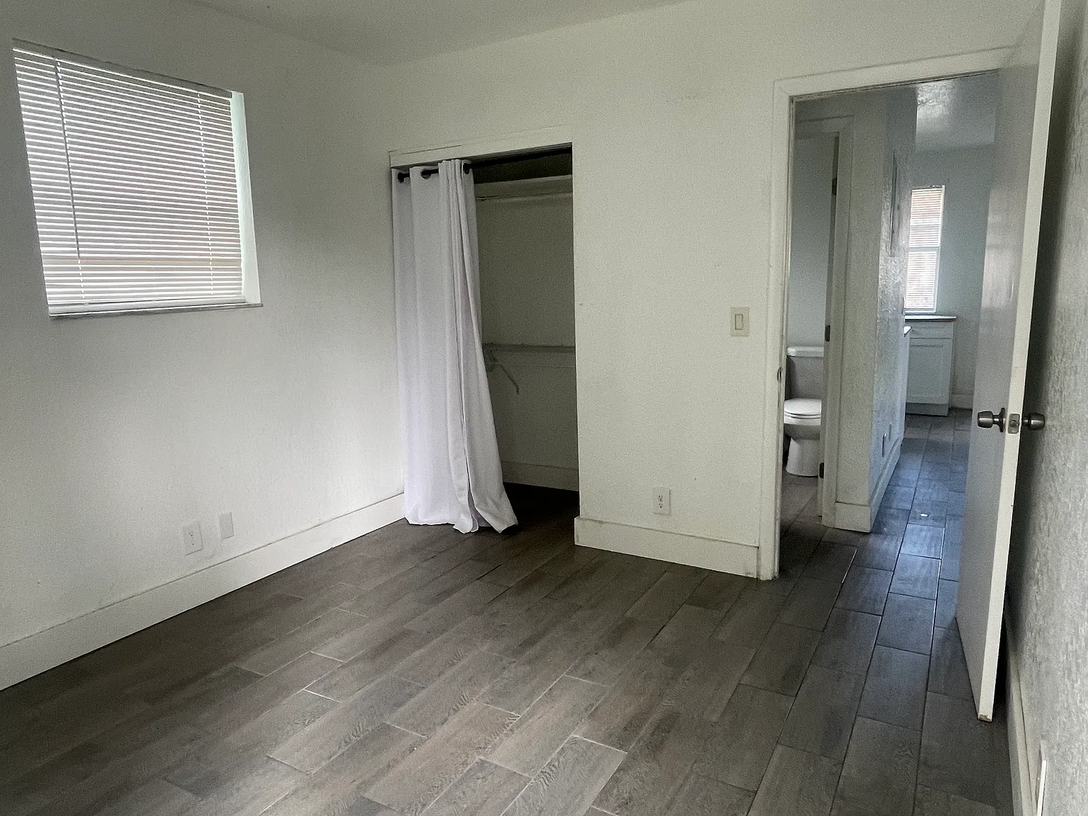 2 bed, 750 sqft, $1,650 — Photo 4