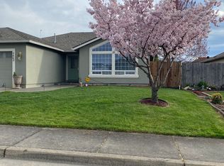 2462 Saint James Way, Central Pt, OR 97502