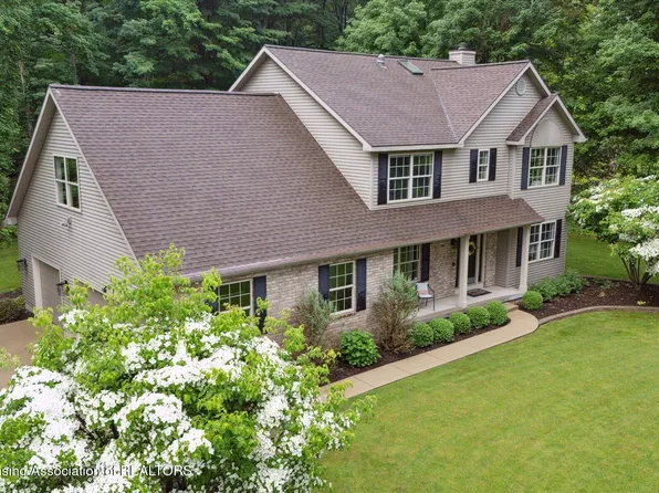 3901 W Howe Rd, Dewitt, MI 48820