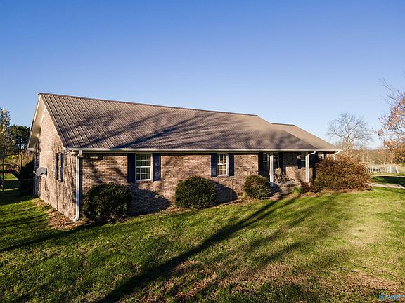 2nd image of 3220 County Road 356 Grv