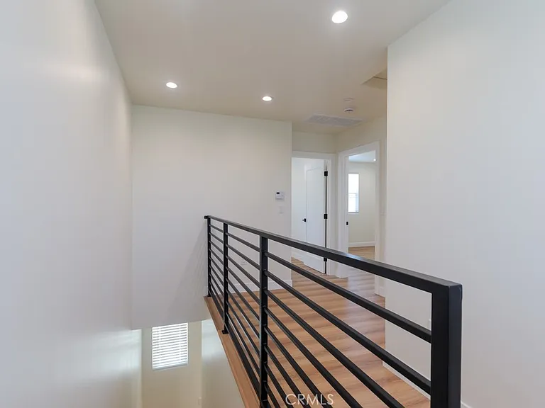 5221 E Willow — Photo 14