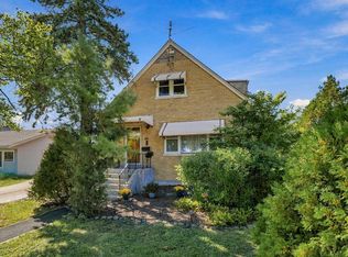 2916 S 9th Ave, Broadview, IL 60155