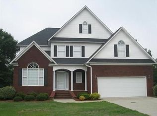 4430 Bent Grass Dr, Fayetteville, NC 28312