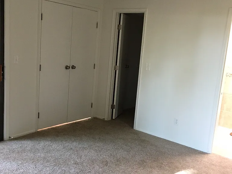 3625 N Forgeus Ave — Photo 12