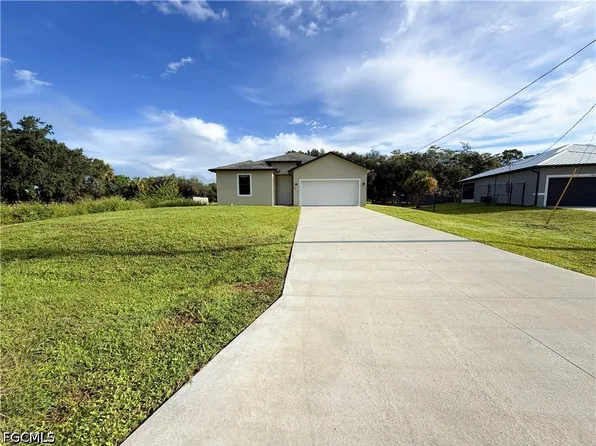 8014 Spice Ct, Labelle, FL 33935