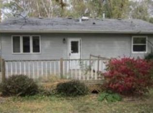 1815 W Indian Ridge Dr #D, McHenry, IL 60051