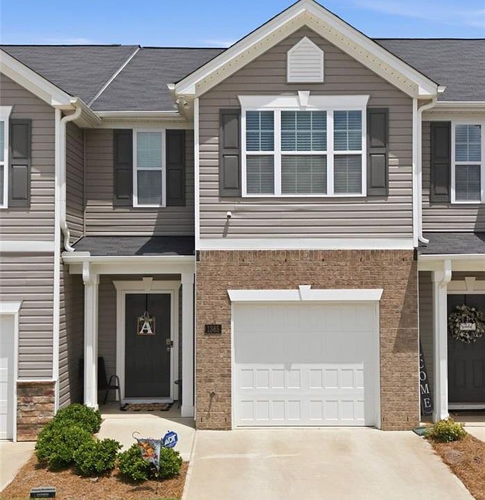 1st image of 1365 Isley Ln