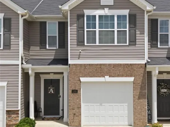 1365 Isley Ln, Kernersville, NC 27284