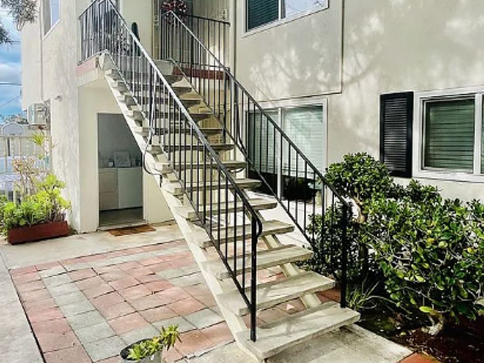 1st image of 4582 Maryland St #3