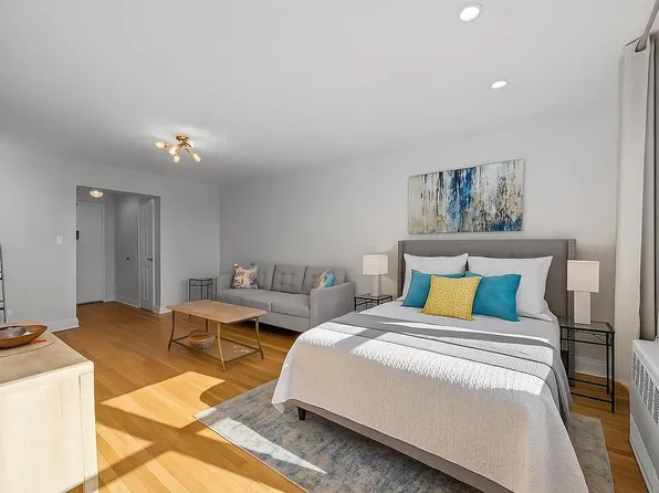 84-09 155th Ave APT 4N, Queens, NY 11414