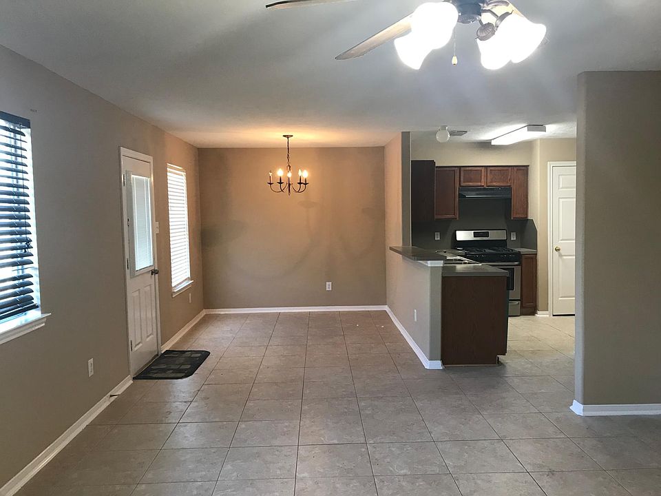 1st image of 7410 Parkcraft Dr