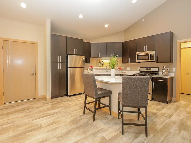 Conservancy Pointe — Photo 9