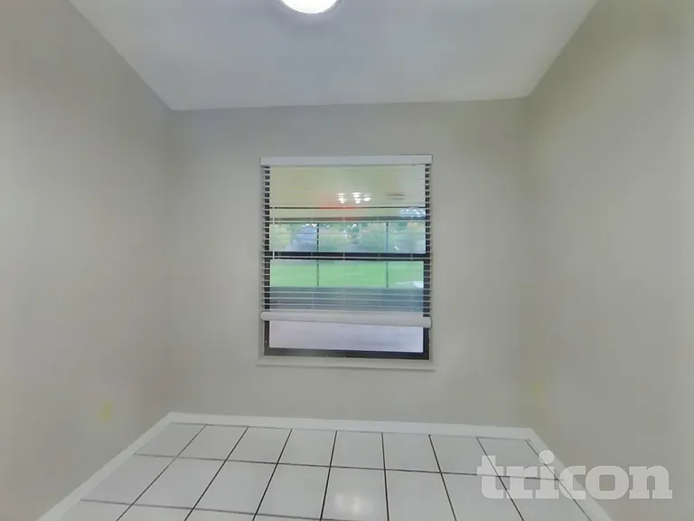 4739 Harpers Ferry Ln — Photo 5
