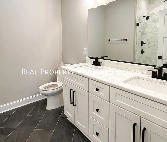 1009 Easton Ct — Photo 24