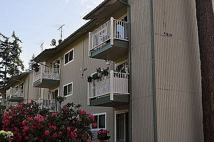 4th image of 5818 200th St SW APT C