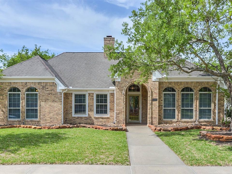 1st image of 20907 Magnolia Brook Ln