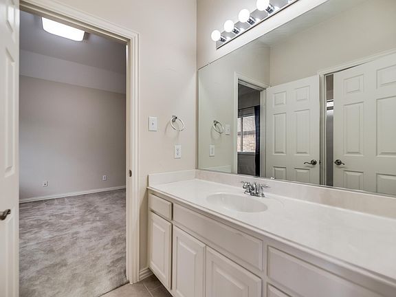 4th image of 3955 Bal Harbour Ln