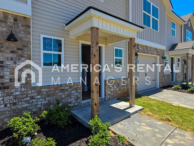 4135 Hudson Ct — Photo 4