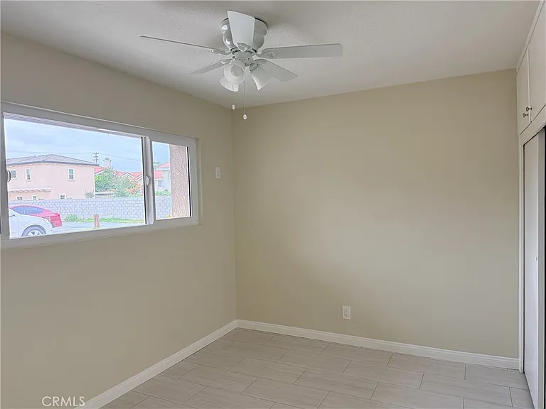 4224 1/2 La Rica Ave — Photo 7