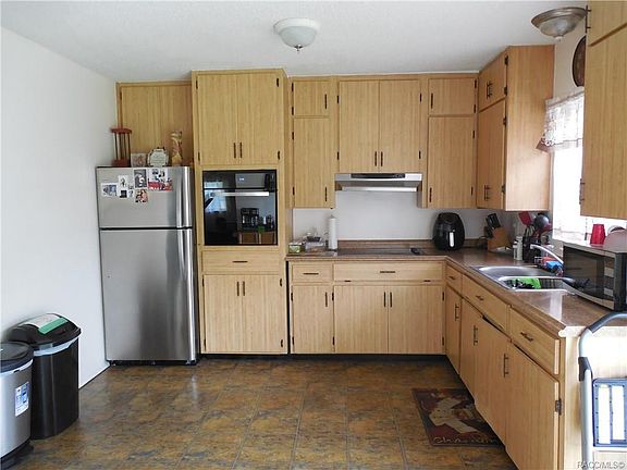 4th image of 8431 W Gen Chennault Ln