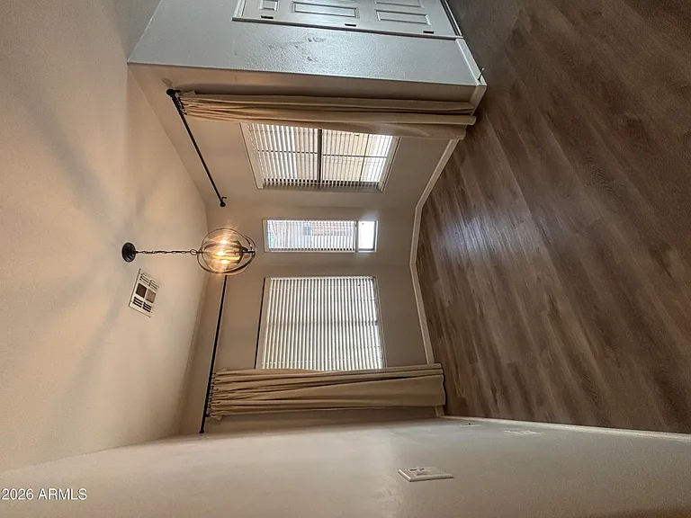 948 E Savannah Dr — Photo 49
