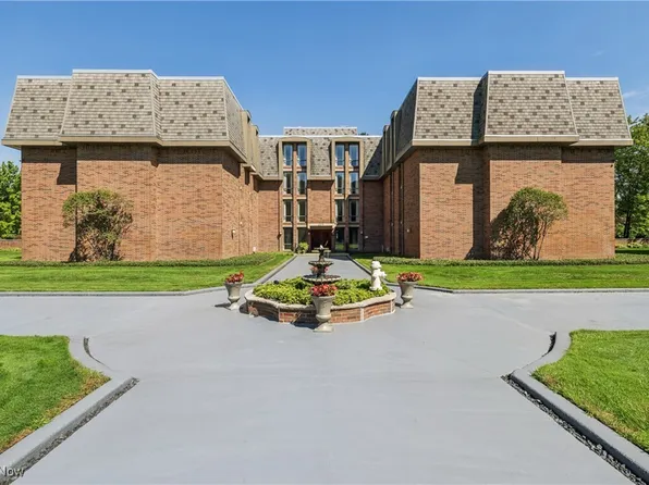 2375 Covington Rd APT 311, Akron, OH 44313
