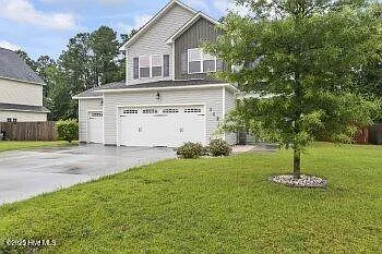 4 bed, 2.5 bath, $1,850 — Photo 2