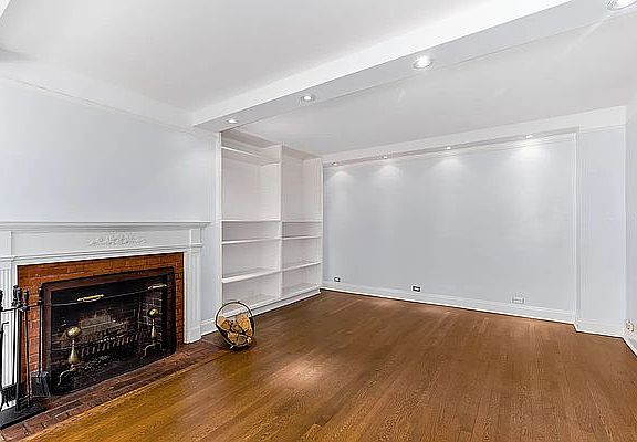 3rd image of 59 W 12th St APT 2D