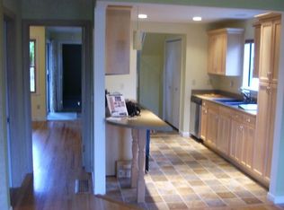 2113 41st Ave SW, Seattle, WA 98116