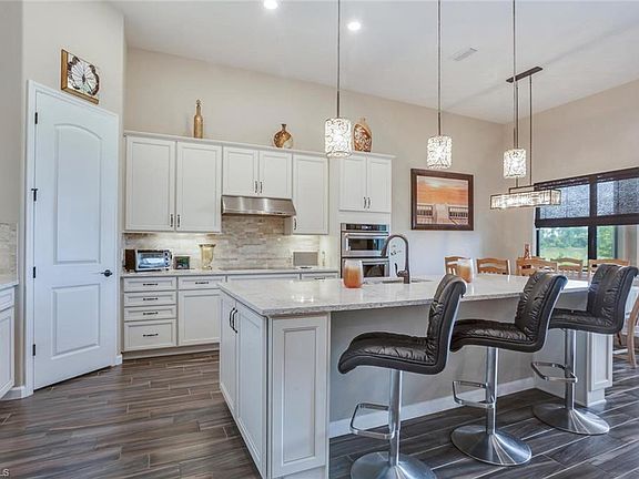 3rd image of 17122 Ashcomb Way