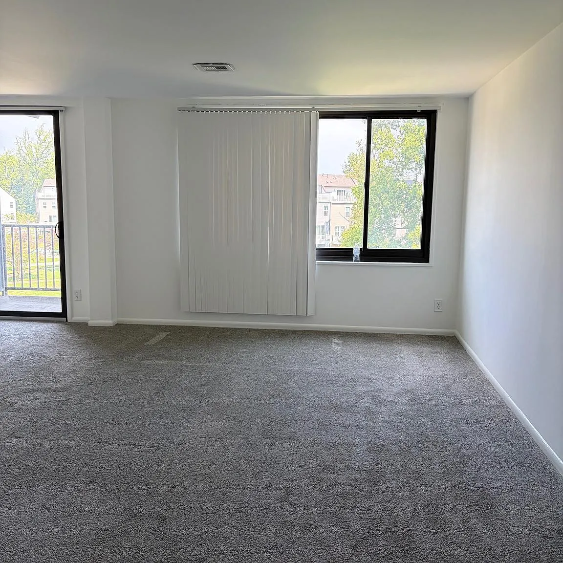 Seville A Condo — Photo 3