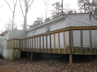 67 Twin Lakes Rd, Winder, GA 30680