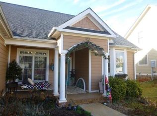 1053 Duck Key Ln, Moneta, VA 24121