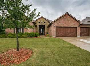 2218 Fallbrooke Dr, Grand Prairie, TX 75050