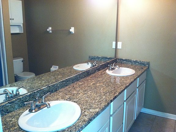5th image of 3811 Pinewalk Dr