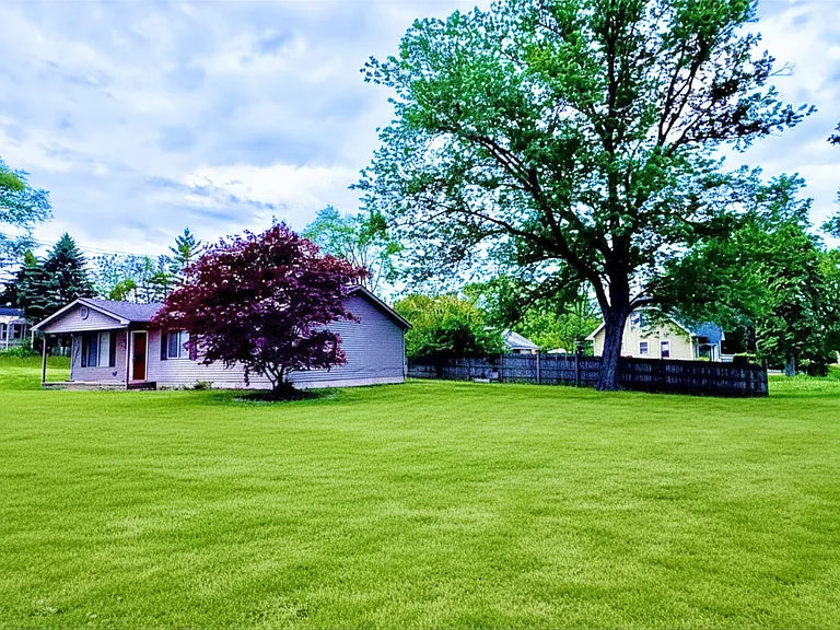 2901 Winton Rd — Photo 3