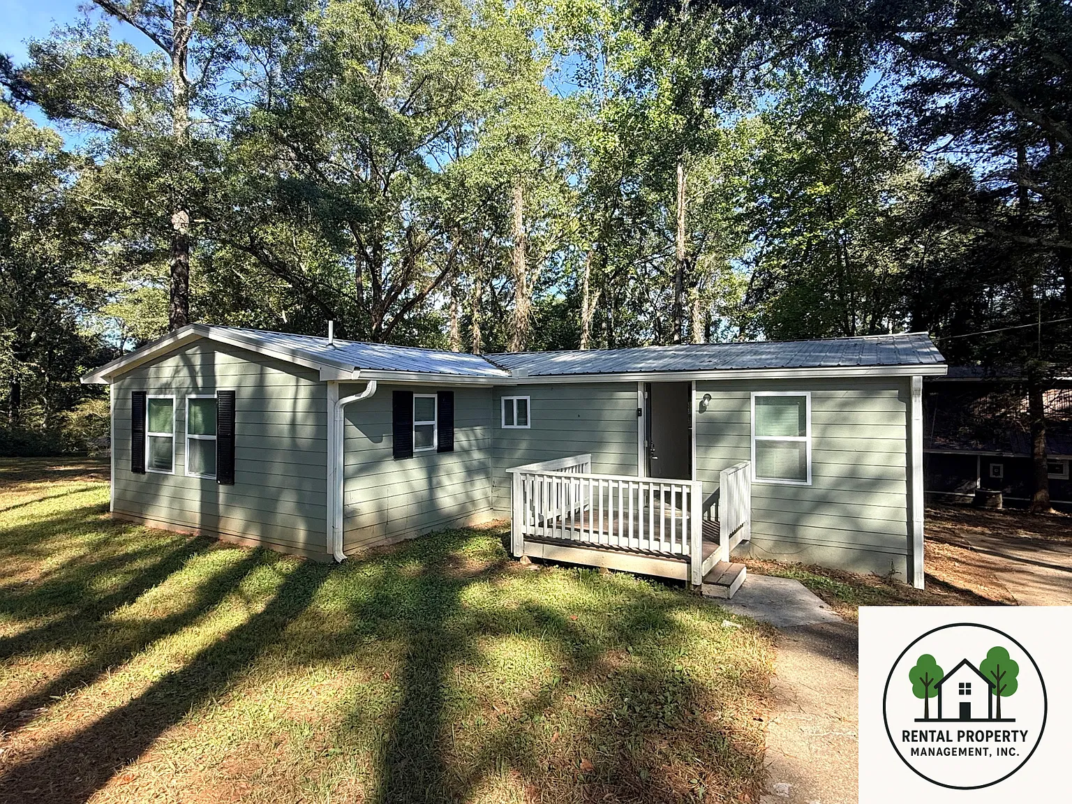 4 bed, 1440 sqft, $1,750 — Photo 1