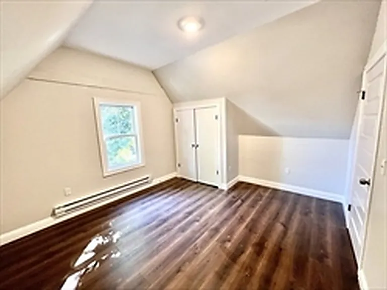 6 La Grange Pl — Photo 11