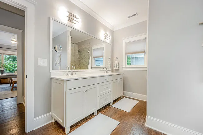 748 Ellsworth Rd — Photo 16