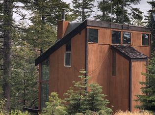 214 Mill St, Mammoth Lakes, CA 93546