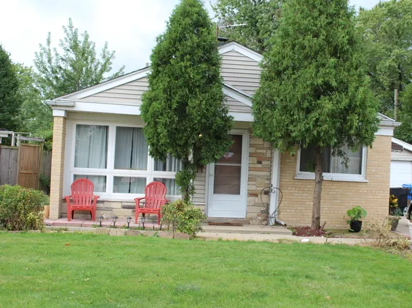 (undisclosed Address), Chicago, IL 60652
