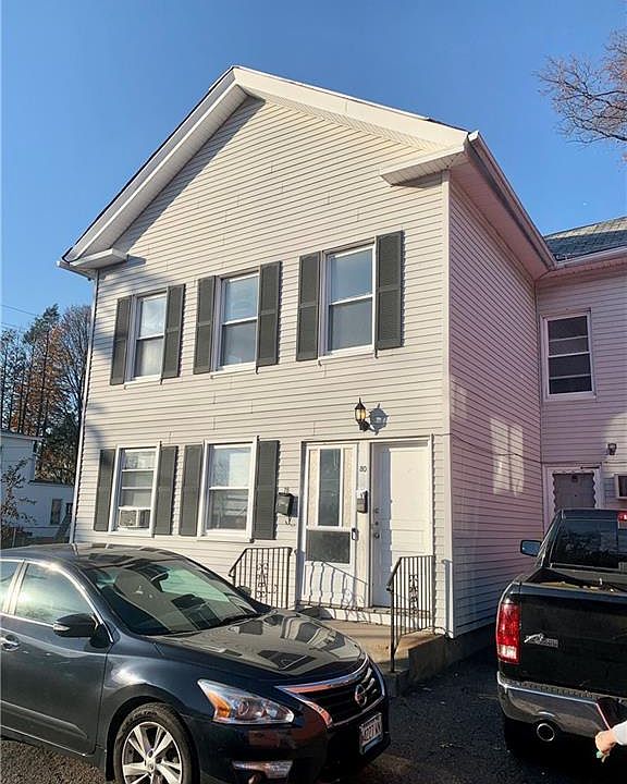 1st image of 78 Burnside Ave