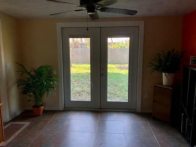 7119 Emily Dr — Photo 25