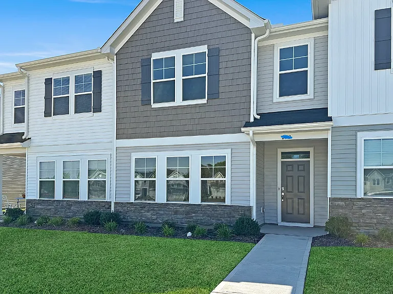 1502 Fruit Tree Ln — Photo 1