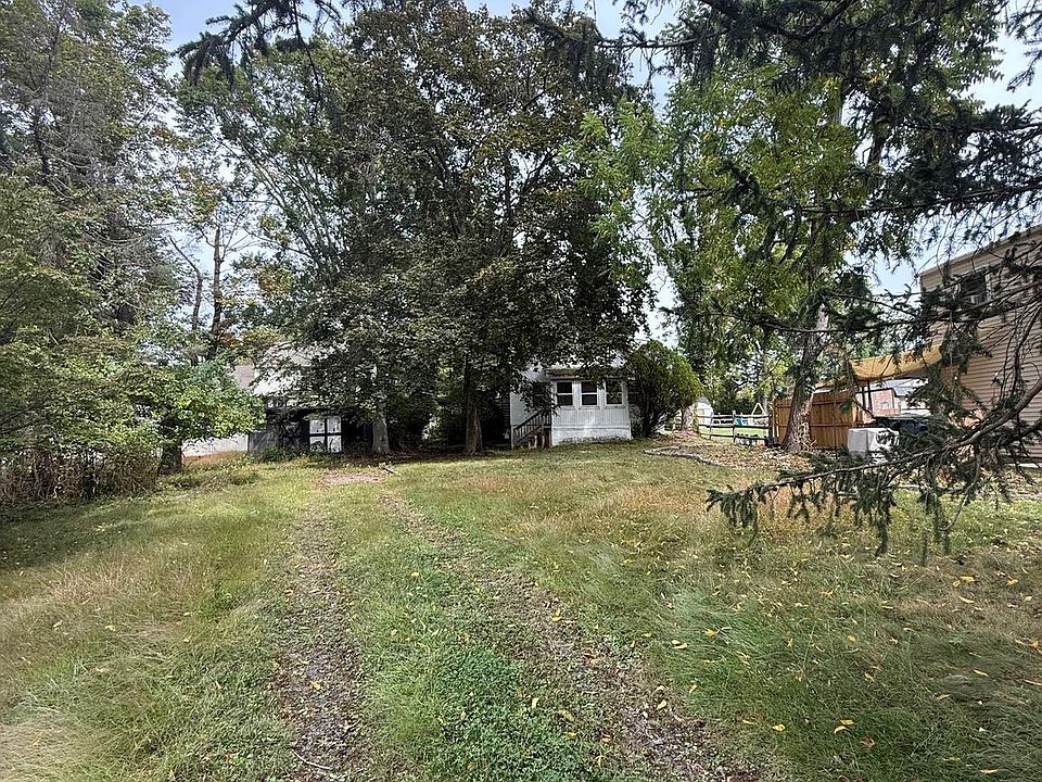 2nd image of 2951 Madison Ave
