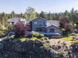 6322 NW Atkinson Ave, Redmond, OR 97756