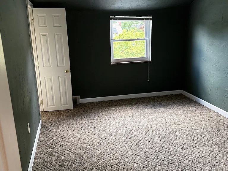 11831 Joan Dr — Photo 18