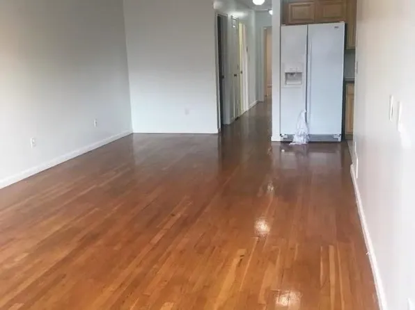 122 Logan Ave Floor 1, Jersey City, NJ 07306